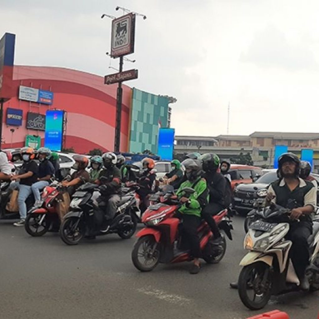 H-2 Lebaran Sabtu 30 April, Sebanyak 2.745 Kendaraan Pemudik Keluar Jakarta via Bekasi