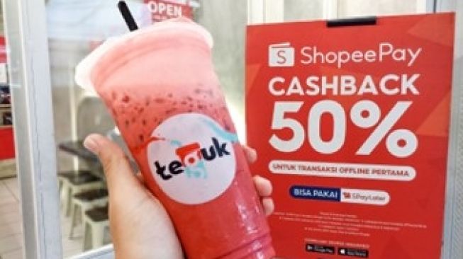 Berbagai penawaran spesial dari ekosistem digital Shopee berhasil menarik perhatian konsumen TEGUK Indonesia. (Dok: TEGUK Indonesia)