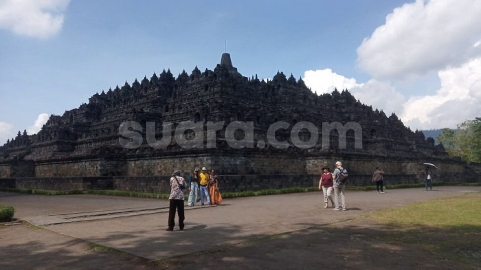 PT TWC Usul 3 Kategori Pengunjung yang Boleh Naik ke Candi Borobudur Gratis