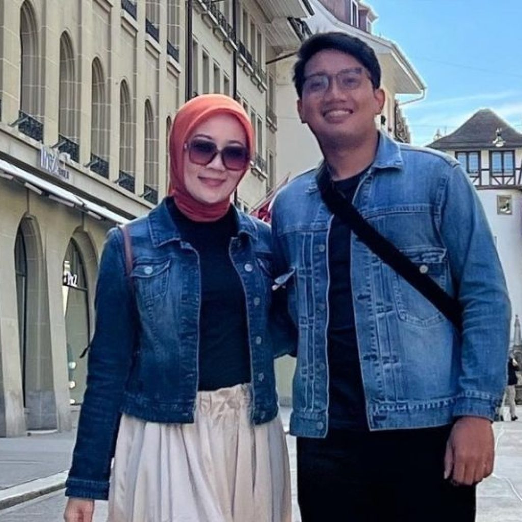 Istri Ridwan Kamil Terharu Lihat Eril Didoakan Banyak Orang, Keikhlasannya Tuai Pujian Publik: Aku yang Mewek
