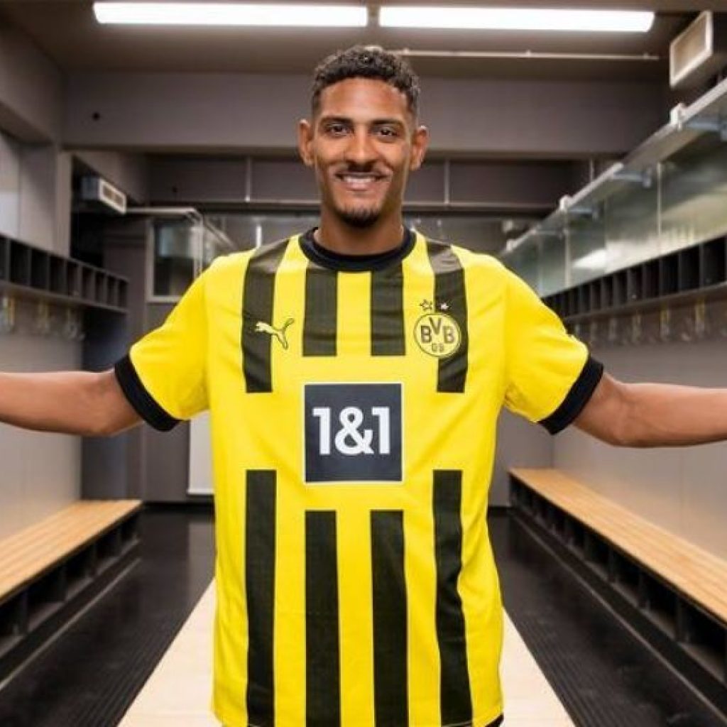 Sebastien Haller Resmi Gabung Borussia Dortmund, Dikontrak hingga 2026